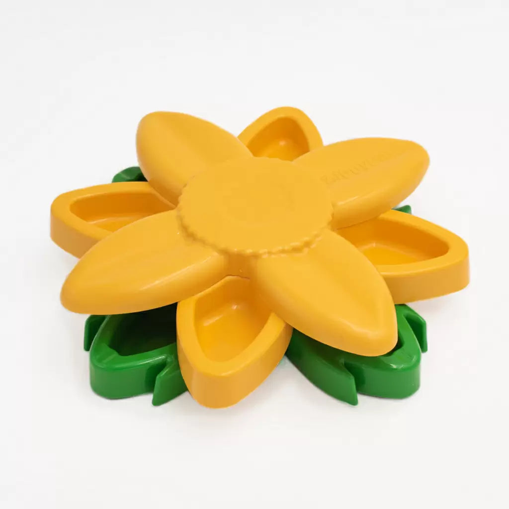 ZippyPaws - Dog - SmartyPaws Puzzler Sunflower