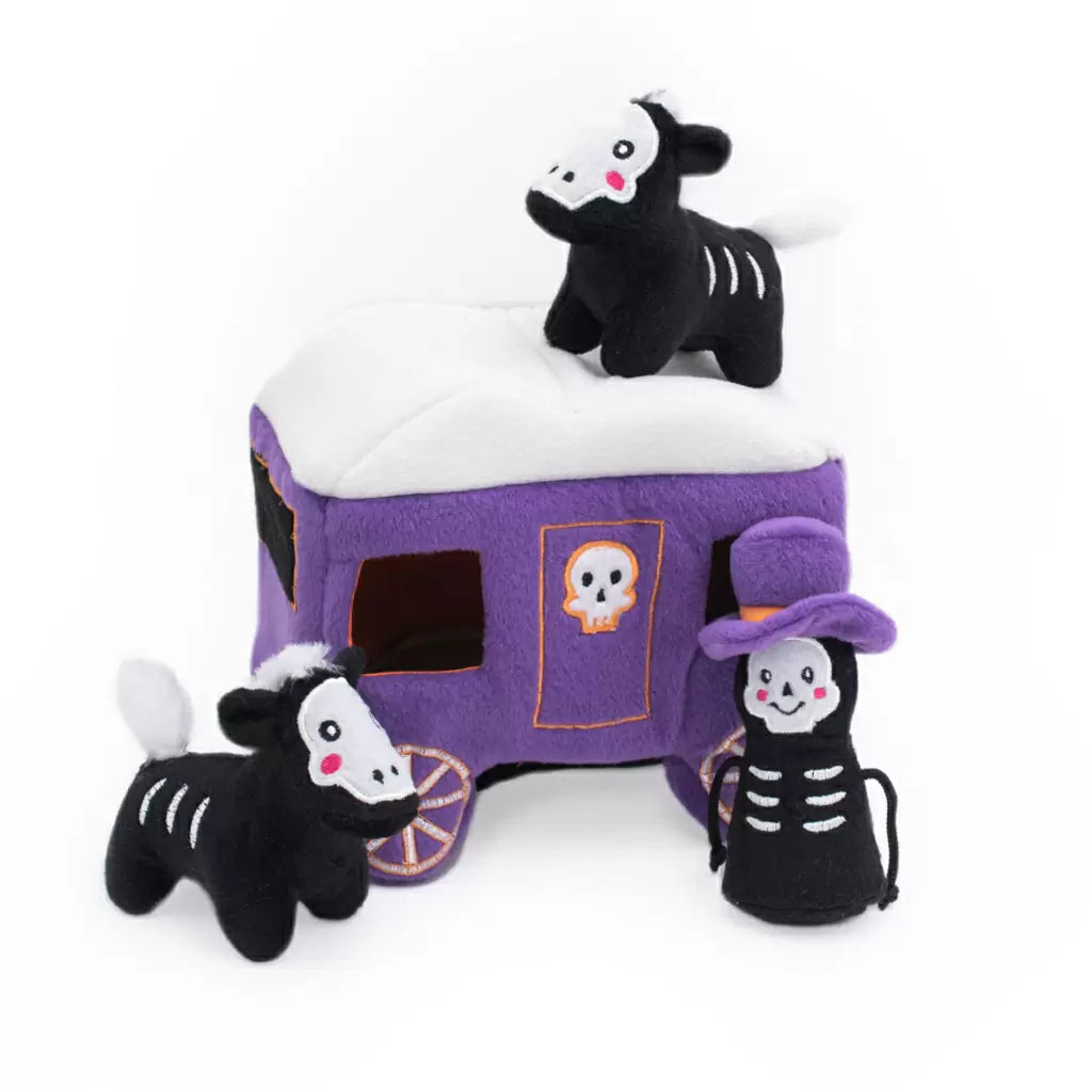 ZippyPaws - Dog - Halloween Burrow Haunted Carriage